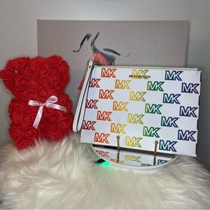 NWOT Michael Kors Jet Set Multicolor Rainbow Extra Large Zip Top Clutch Wristlet